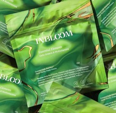 INBLOOM Kate Hudson Essential elements Daily Greens 2.9 oz bag 14 servings