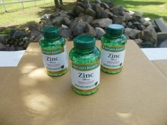 3 BOTTLES OF 400 NATURE’S BOUNTY 50 mg ZINC IMMUNE HEALTH TABLETS EXP 07/2029