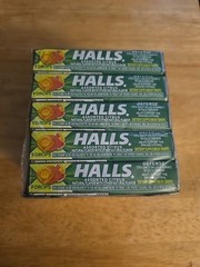 HALLS Defense Assorted Citrus Vitamin C Drops, 20 Sticks of 9 Drops (C2)