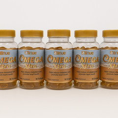 Natural Omega Xtra softgels reduce cholesterol heart health dietary supplemen
