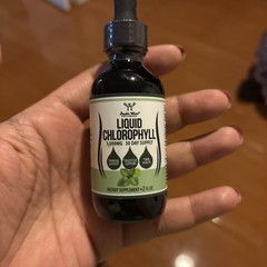 2oz Chlorophyll Liquid Drops for Gut Health & Energy – Peppermint Flavor