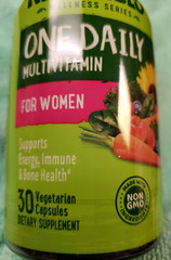 Naturelo – ONE DAILY Multivitamin for Women – 30 Veg Caps – Non GMO – Exp 3/2025