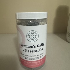 Daily 7 Essentials Women’s 30-Packet Multivitamin – Exp. 08/2027