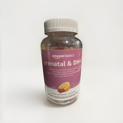 Amazon Basics Prenatal & DHA Gummies Raspberry Lemon 90 ct, Exp 7/27