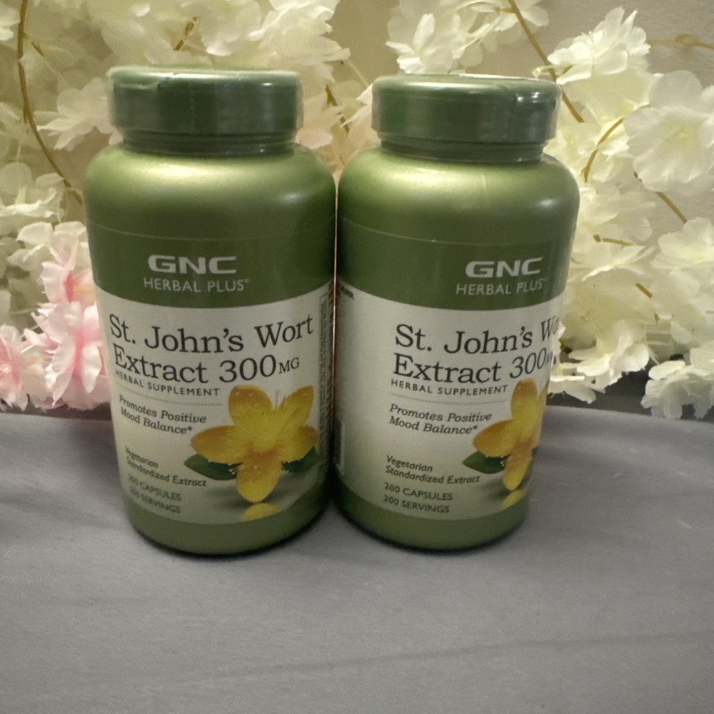 2 PACK GNC Herbal Plus St. John’s Wort Extract 300 mg 200 Capsules EXP 12/2026