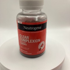 Neutrogena Clear Complexion Antioxidant Strawberry Flavor 60ct. 11/2026
