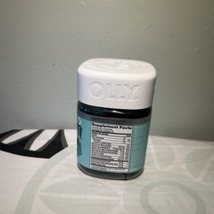 OLLY Flawless Complexion Gummy, 50 Ct each Berry Fresh 10/26