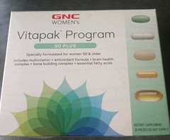 GNC Women’s Vitapak Program ~ 50 Plus ~ 30 packs 30 Day Supply ~ 8/2026